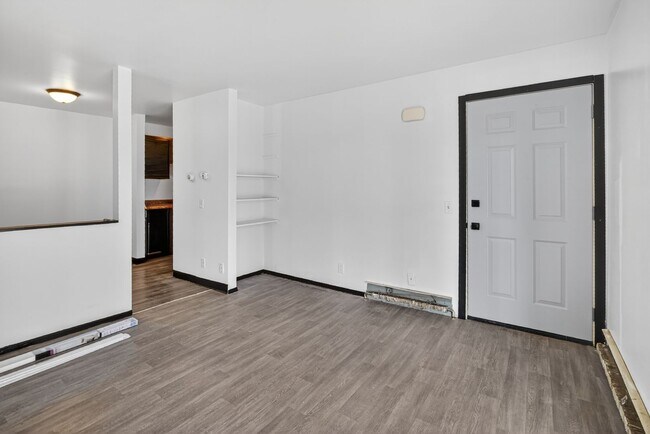 Building Photo - 3722 W Karstens Dr