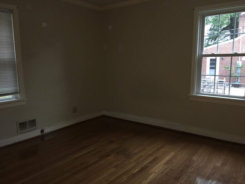 Building Photo - 7203 galax rd