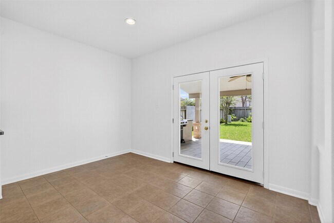 Building Photo - 3031 Reindeer Run