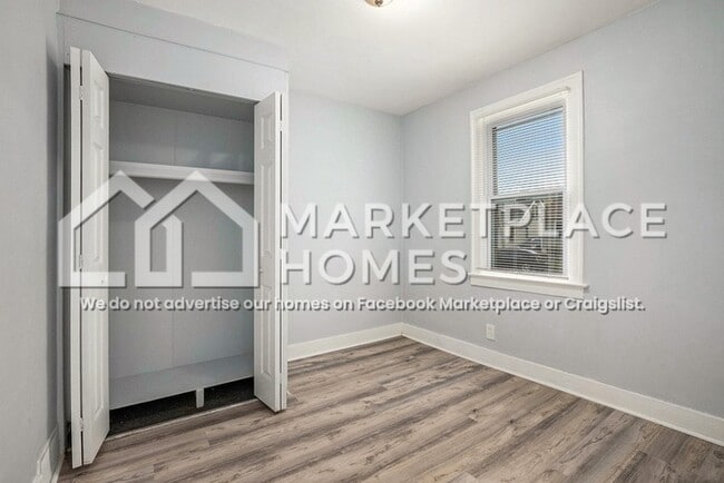 Building Photo - 7043 Meadow Ave