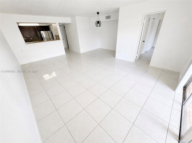 Building Photo - 8460 SW 154th Cir Ct