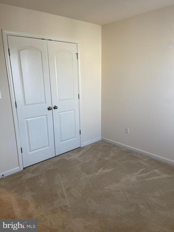 Building Photo - 241 Rossnakill Rd