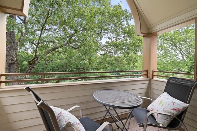 Building Photo - WResle