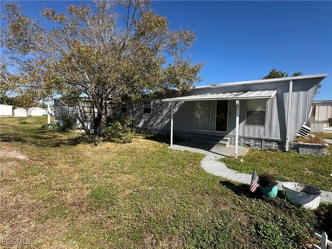 Building Photo - 333 Lantern Ln