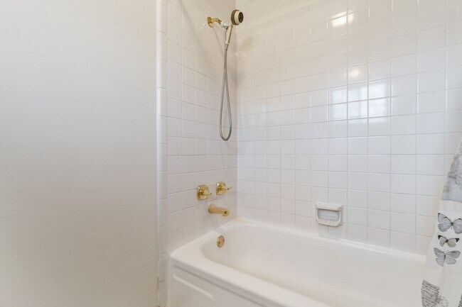 Building Photo - Beautiful 3 Bed / 2 Bath Home in Fort Smith (0.73 Acre Lot)