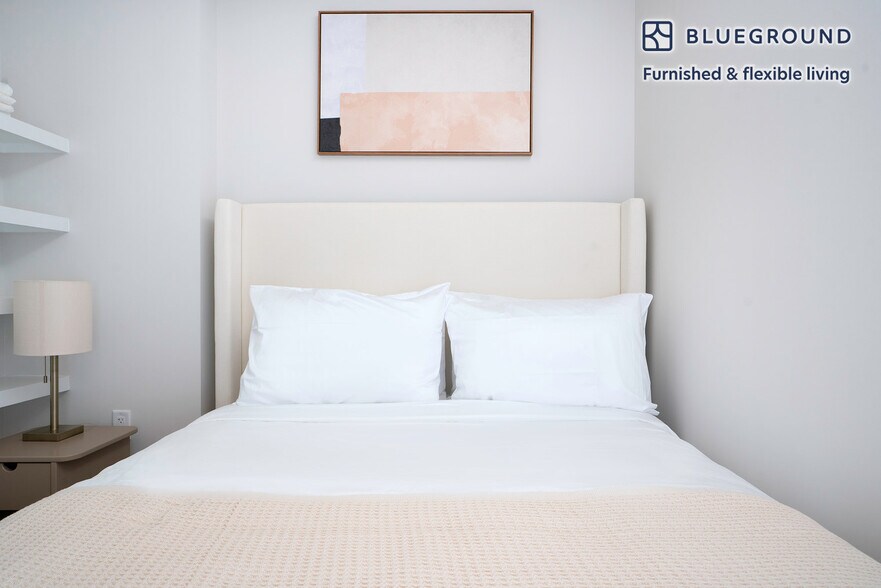 Building Photo - 2601 14th St NW