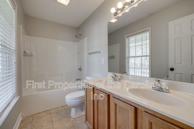 Building Photo - 1111 Quail Haven Dr