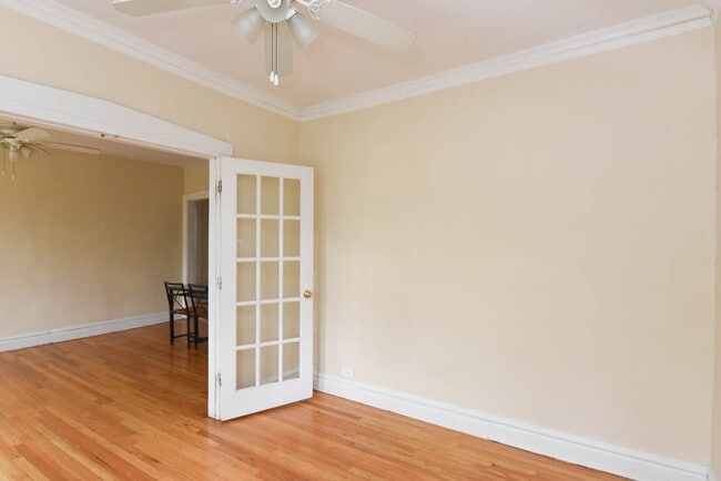 Building Photo - 3902 W Argyle St