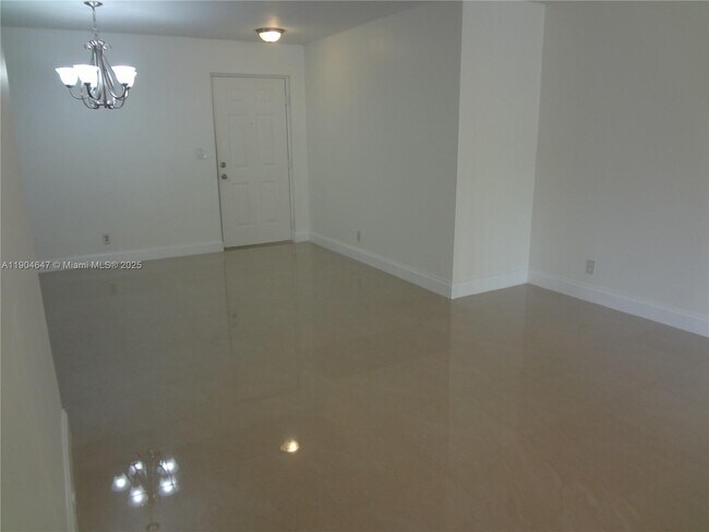 Building Photo - 10125 W Sunrise Blvd