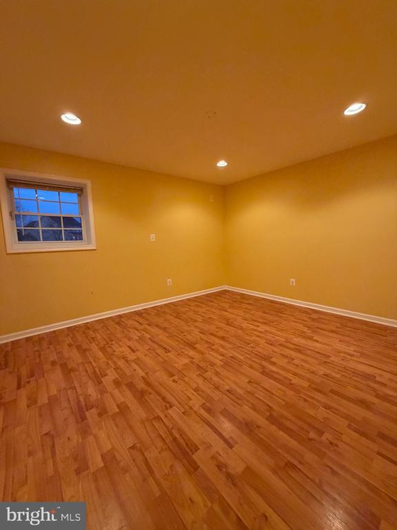 Building Photo - 8650 Trenton Chapel Way