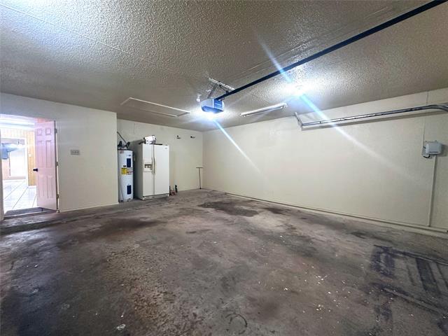 Building Photo - 2318 Crystal Creek Ln