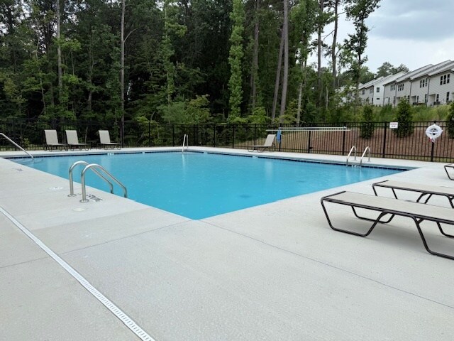 Building Photo - 4030 Cavalier Way