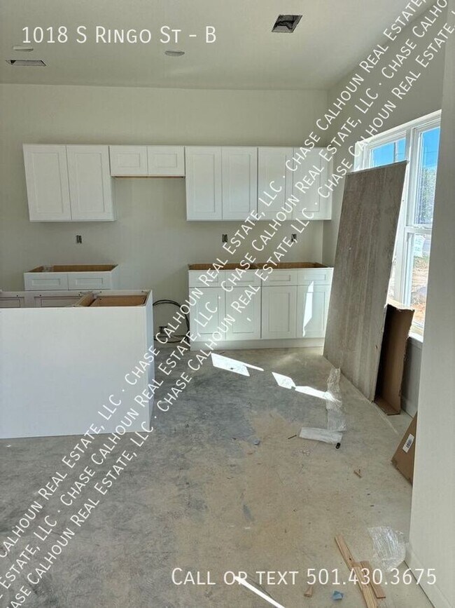 Building Photo - 1018 S Ringo St