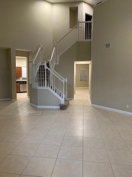 Building Photo - 6729 Bulrush Ct
