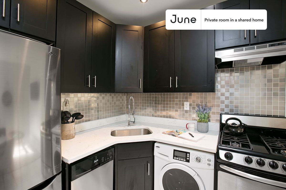 Building Photo - Room in Shared 3 bed/1.5 bath home in Central Harlem