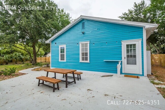 Building Photo - 2812 N 27th St