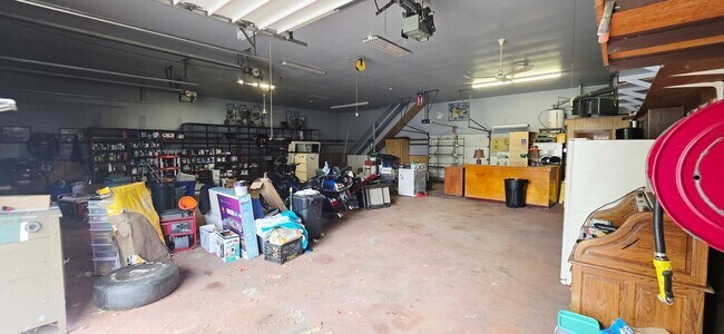 Building Photo - Sedgewick Ave 455-477