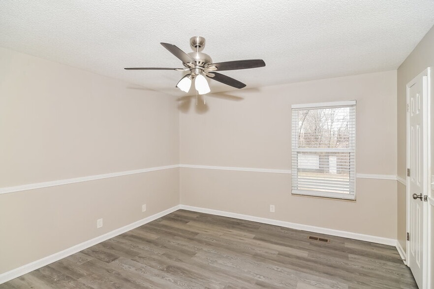 Building Photo - 3264 Towne Village Rd