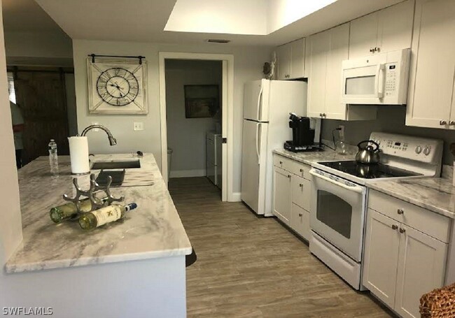 Primary Photo - 64 4th St
