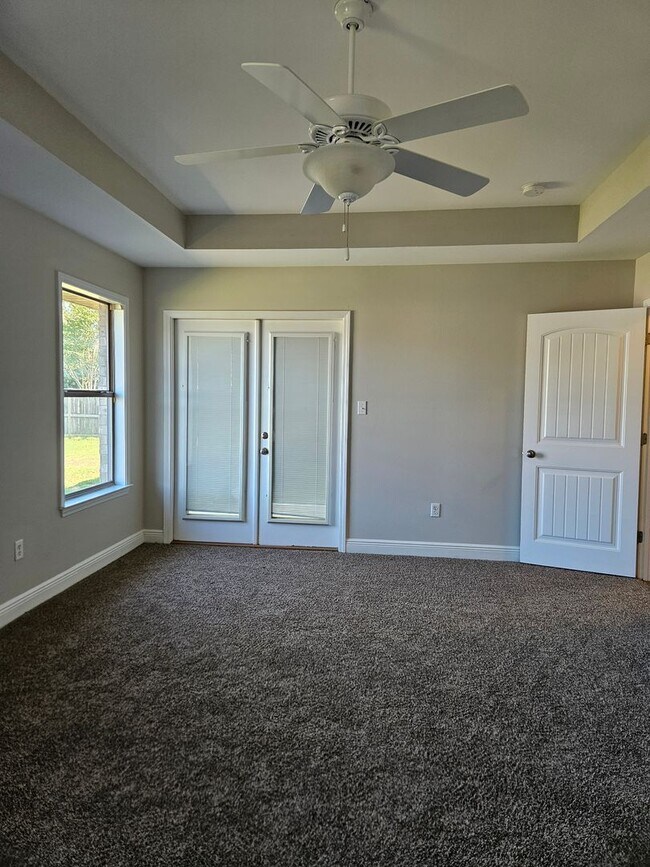 Building Photo - Biloxi 4 bedroom