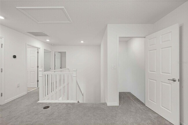 Building Photo - 7539 SW 64th St Rd