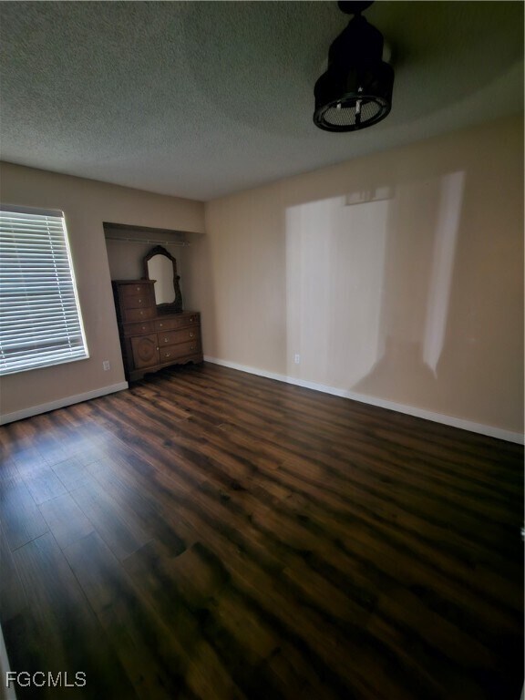 Building Photo - 15483 Spring Line Ln