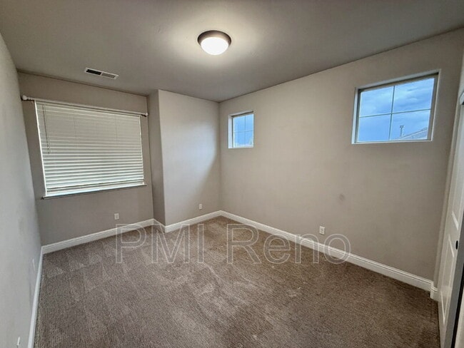 Building Photo - 5989 Sweet Cherry Dr