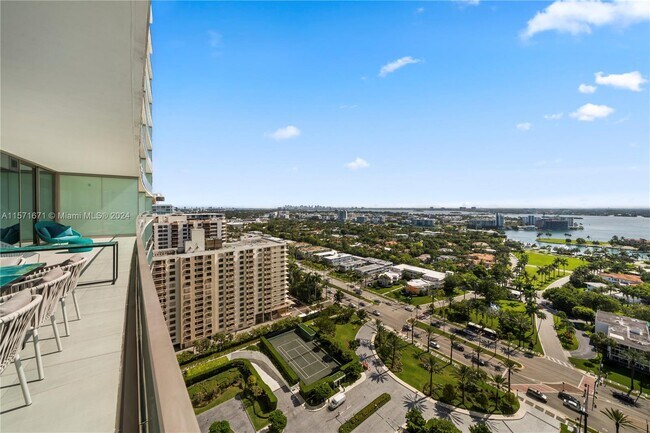 Building Photo - 10203 Collins Ave