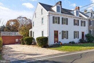 Building Photo - 1507 River Rd
