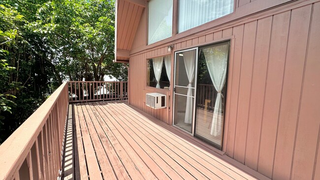 Building Photo - Available Now - Highly Desired 2 Bedroom, ...