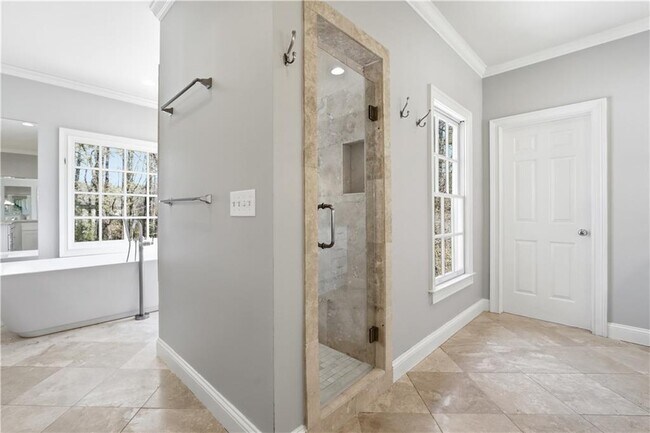 Building Photo - 1124 Moores Mill Rd NW