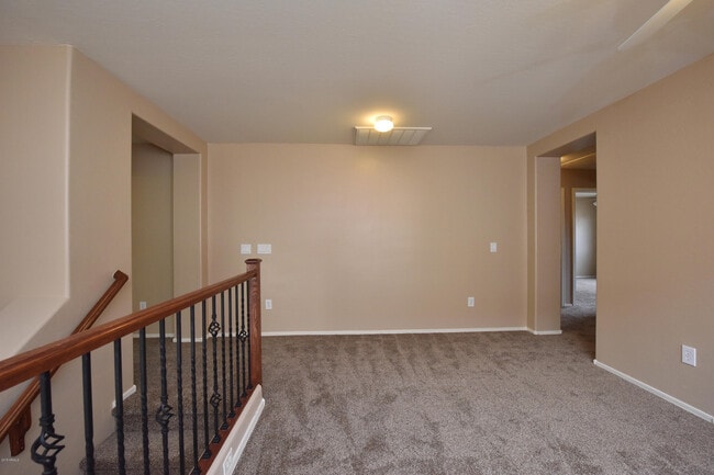 Building Photo - 4757 E Woodside Way