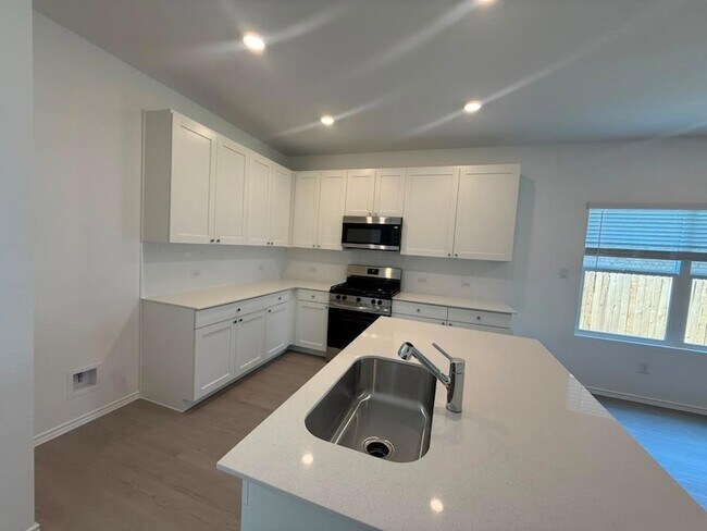 Building Photo - 17808 Indigo Bunting Ln