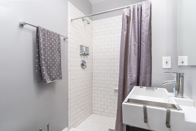 Building Photo - 2616 Connecticut Ave NW