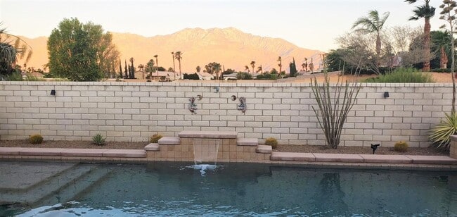 Building Photo - 3+ bedroom, 2 bath pool and spa home