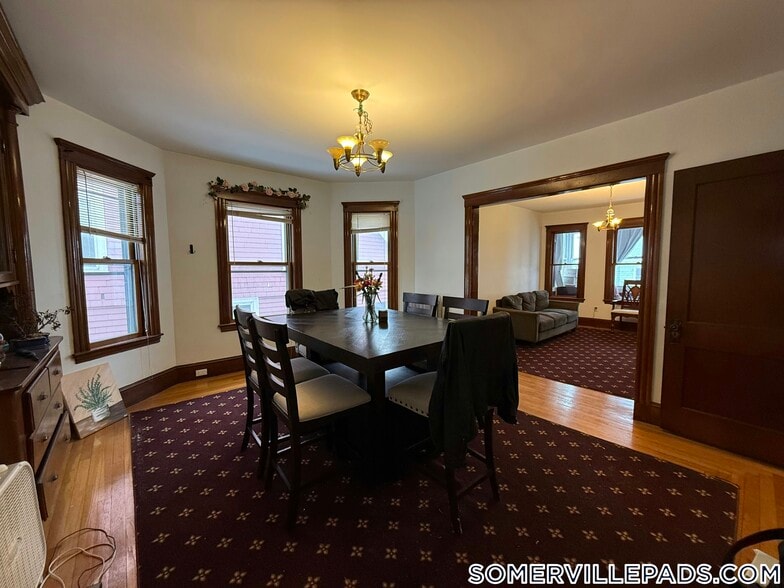 Building Photo - 449 Broadway