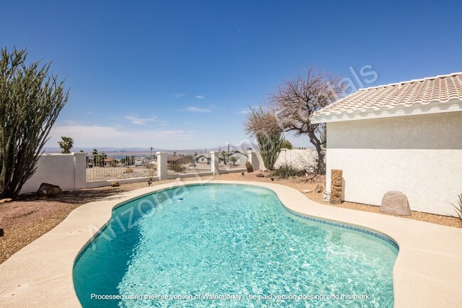 Building Photo - FURNISHED POOL HOME WITH VIEW