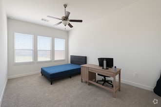 Building Photo - 1535 Cathedral Bend Dr
