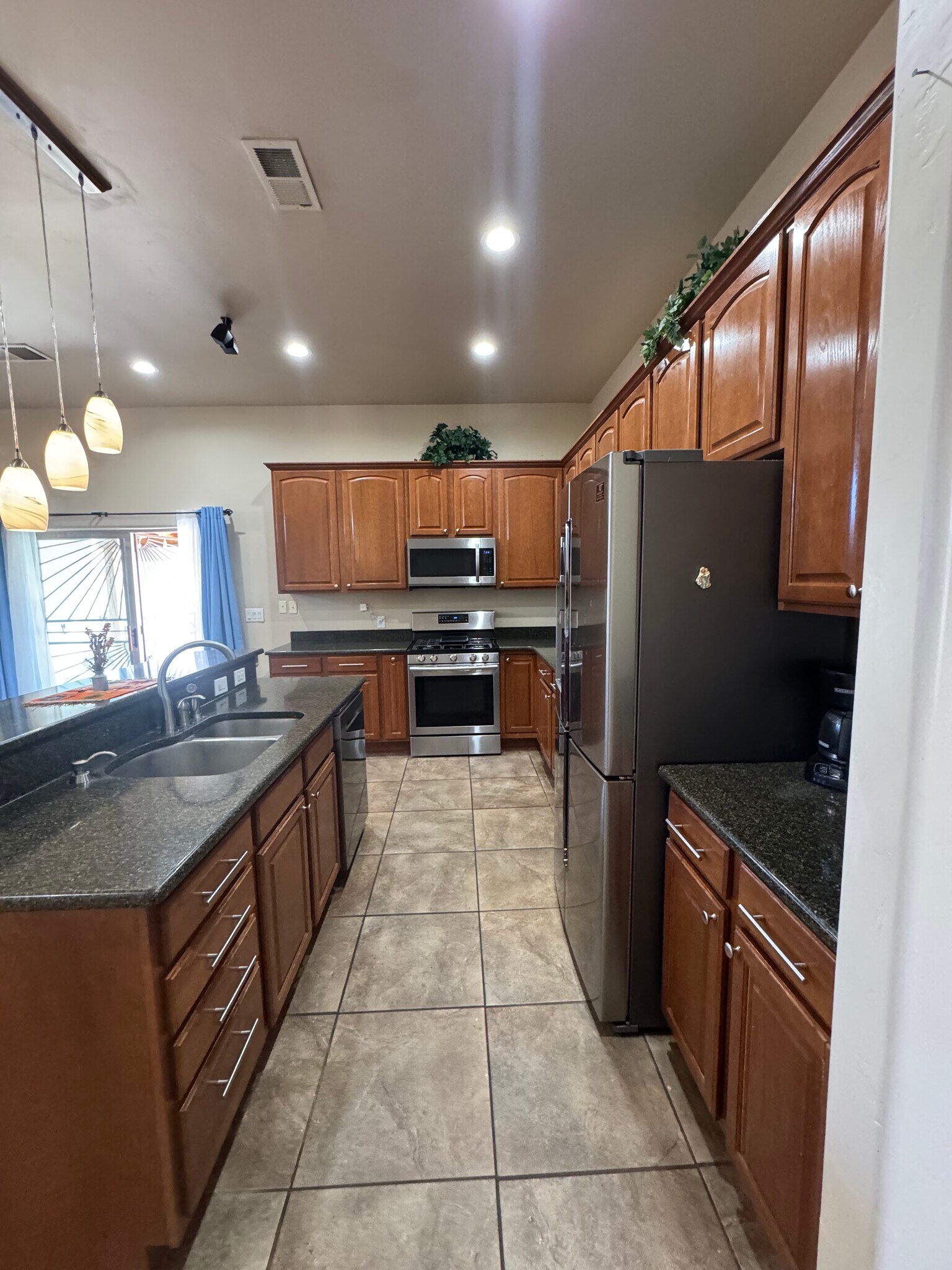 Building Photo - 4600 6th St NW