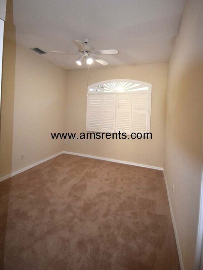 Building Photo - 13157 Paloma Dr