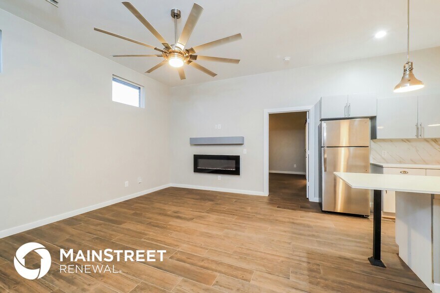 Building Photo - 11217 Paradise Out Ln