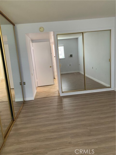Building Photo - 2286 Via Puerta