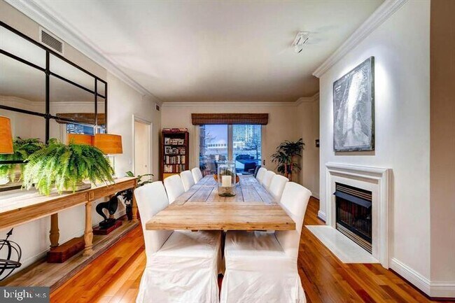 Building Photo - 801 Key Hwy