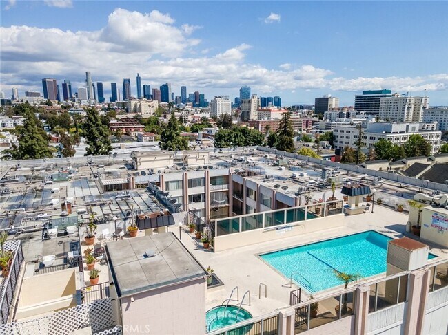 Building Photo - 421 La Fayette Park Pl