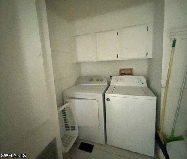 Building Photo - 130 Grassy Key Ln