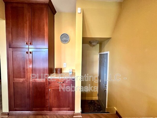 Building Photo - 5120 Franklin St