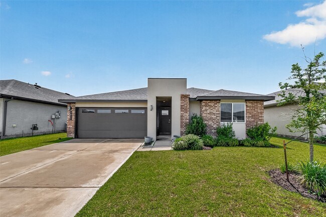 Building Photo - 3822 Sparkman Ln