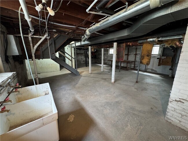 Building Photo - 95 Humboldt Pkwy