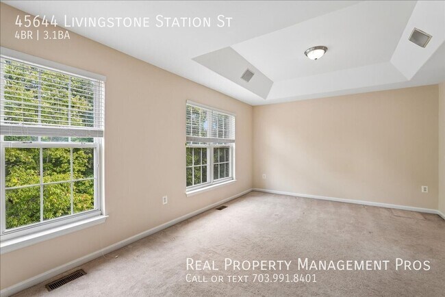 Building Photo - 45644 Livingstone Station St
