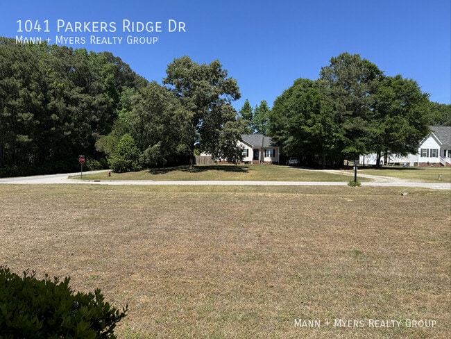 Building Photo - 1041 Parkers Ridge Dr